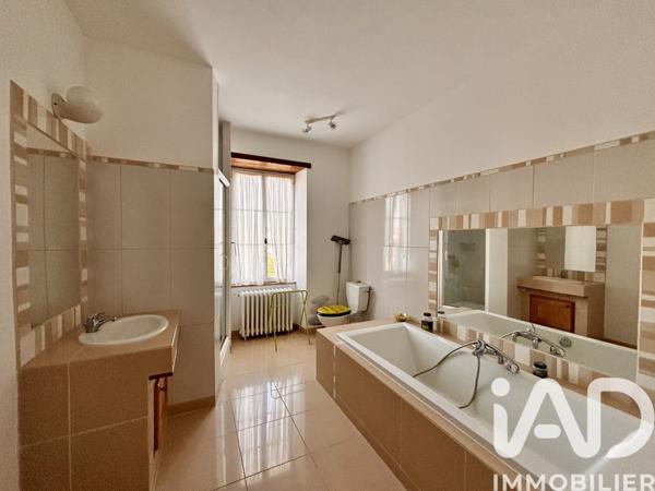 Maison à vendre 6 pièces 160 m² Meschers-sur-Gironde