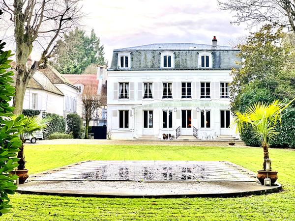 Demeure de prestige Tournan En Brie 12 pièce(s) 376.49 m2