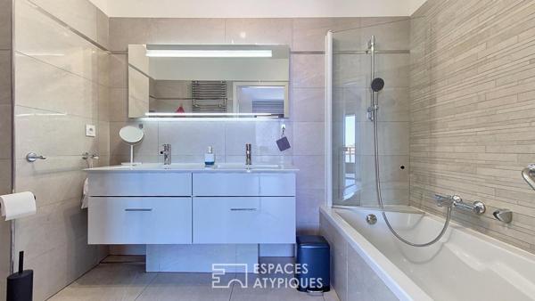 Appartement au dernier étage, à deux pas de la mer
