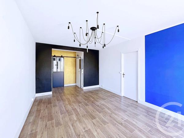 Appartement F2 à vendre  2 pièces - 45,86 m 2   CHOISY LE ROI  - 94