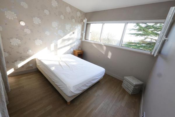 Vaste 2 pièces de 54 m² dans résidence sécurisée