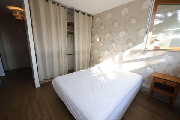 Vaste 2 pièces de 54 m² dans résidence sécurisée