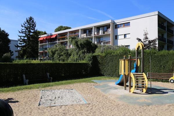 Vaste 2 pièces de 54 m² dans résidence sécurisée