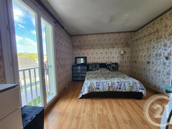 Maison à vendre  6 pièces - 119,19 m 2   ST FARGEAU PONTHIERRY  - 77