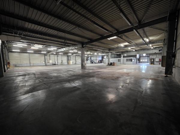 Entrepôts et Bureaux à BONDUES (59910)