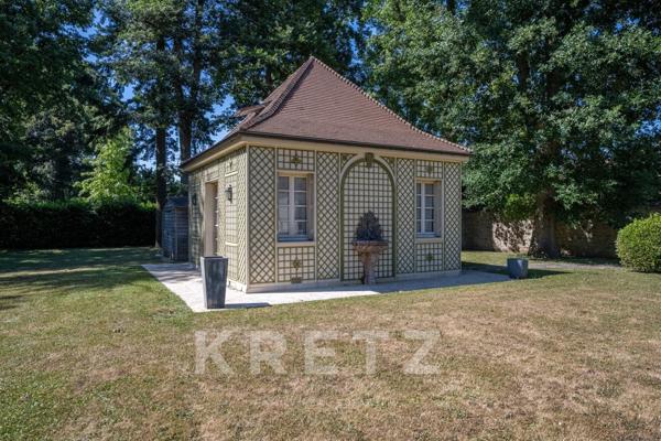 Propriété d'exception avec un parc de 1,6 hectares