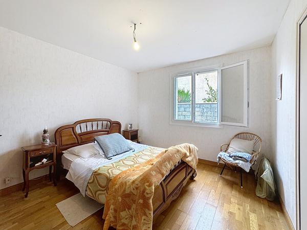 Vertou Beautour, Plain Pied de 3 chambres , garage et grande dependance