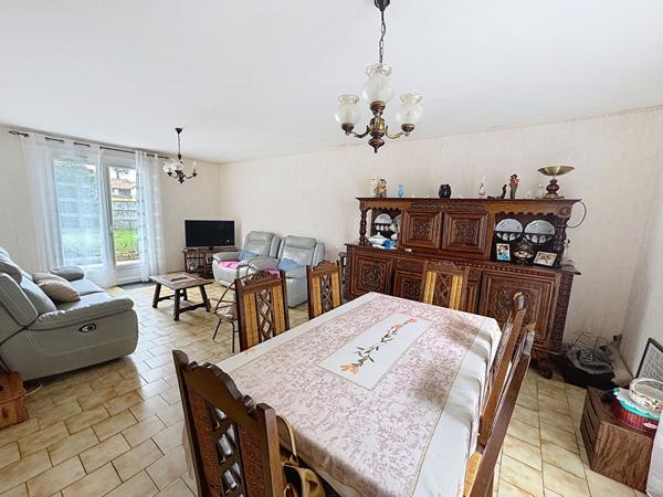 Vertou Beautour, Plain Pied de 3 chambres , garage et grande dependance