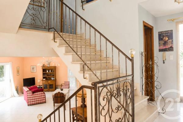 Maison à vendre  8 pièces - 218 m 2   PATRIMONIO  - 202