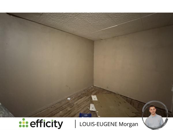 Immeuble 15 pièces - 306 m²