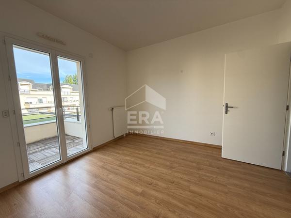 Emerainville appartement 39.94 m² avec terrasse, résidence sécurisée avec ascenseur