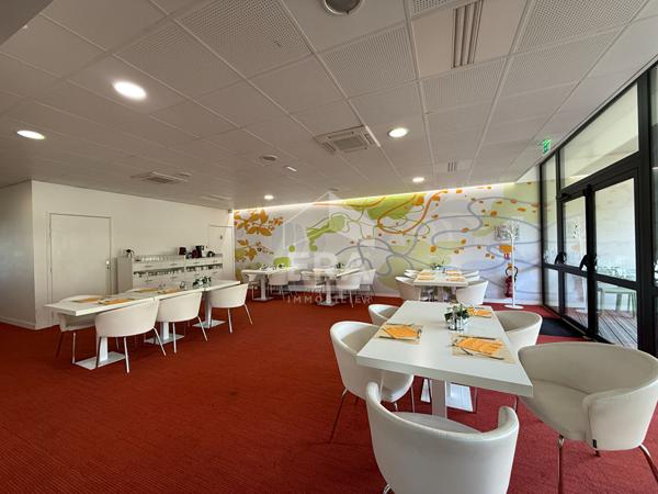 Emerainville appartement 39.94 m² avec terrasse, résidence sécurisée avec ascenseur