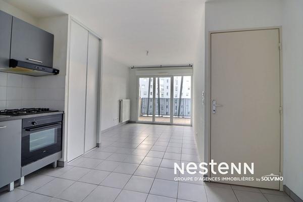 Appartement 1 38m2, Dernier Étage, Terrasse, Stationnement, Garage fermé