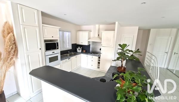 Maison à vendre 4 pièces 109 m² La Ville-Dieu-du-Temple