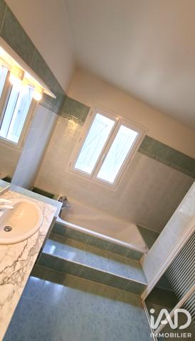 Maison à vendre 4 pièces 109 m² La Ville-Dieu-du-Temple