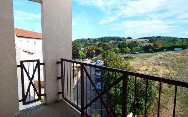 Appartement à louer    38,81 m2 Saint-Genis-Laval