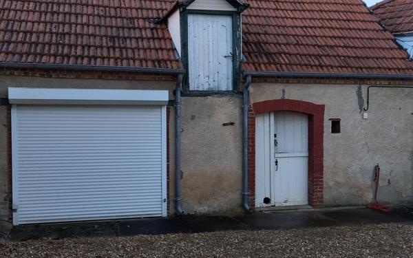 Maison à vendre    3 pièces •  Genouilly