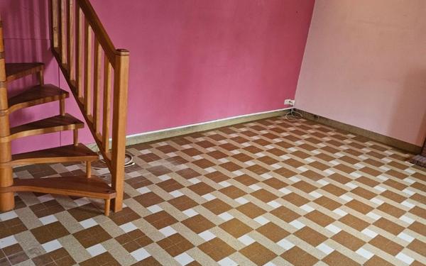 Maison à vendre    3 pièces •  Genouilly