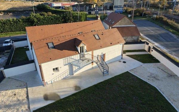 Maison à vendre    5 pièces • 90,70 m2 Gien