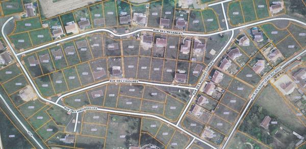 Terrain à Batir à vendre à La Suze-sur-Sarthe dans la Sarthe (72210), ref : 72119-643