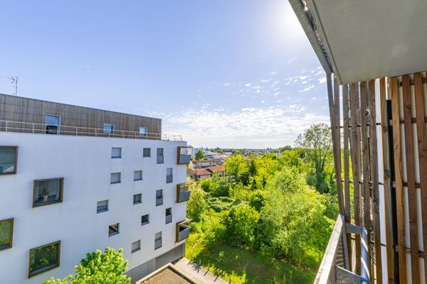 Bègles -Vaclav Havel : Appartement T2 avec balcon