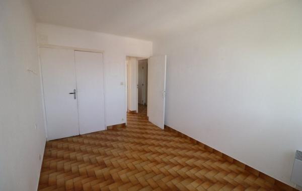 Vente Appartement P3 T3 62 - 62 m²  Dernier étage  Calme Perpignan   