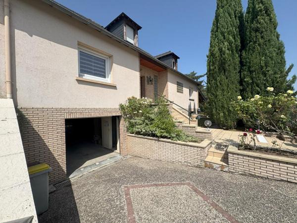 A VENDRE 37170 Chambray-les-Tours Maison  8 pièces 180 M2 jardin / garage