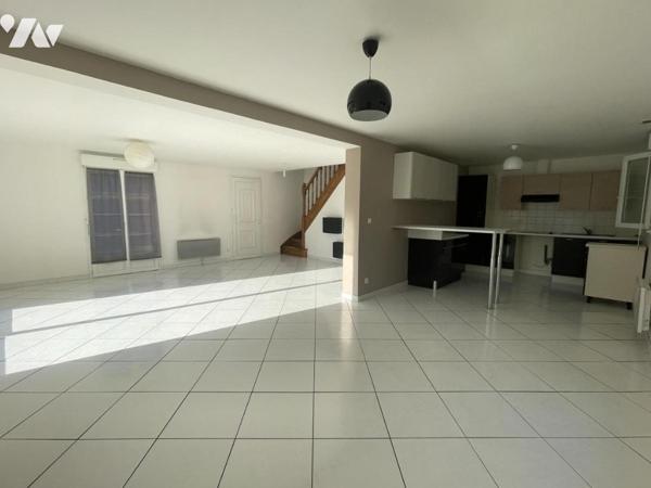 Pavillon 3 chambres - Jardin - Garage
