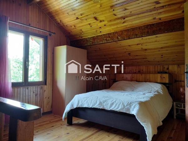 Chalet de 85 m² avec abri voiture sur 2063m² de terrain avec vue dégagé