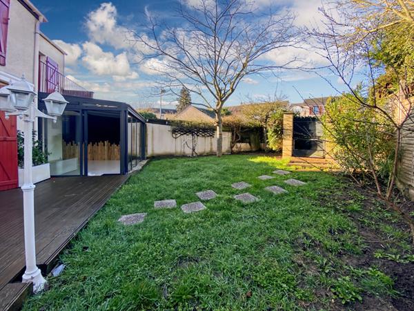 Maison INDIVIDUELLE avec 4 chambres de 115 m2 garage terrain