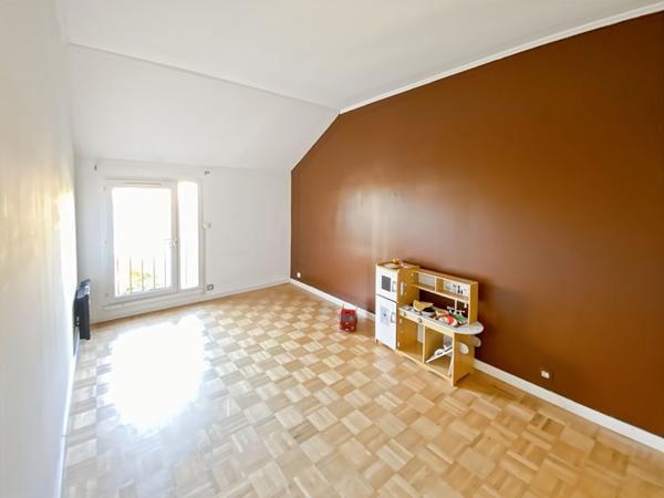 Maison INDIVIDUELLE avec 4 chambres de 115 m2 garage terrain