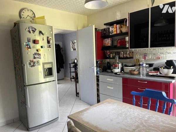 Maison 4 chambres et beau jardin sud est avec terrasse