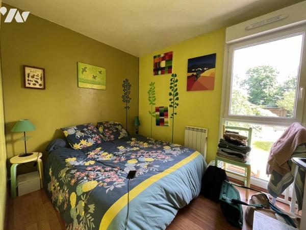 Maison 4 chambres et beau jardin sud est avec terrasse