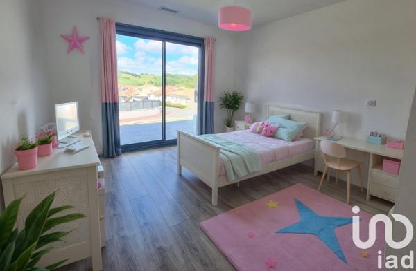 Maison à vendre 6 pièces 170 m² Sainte-Foy-d'Aigrefeuille