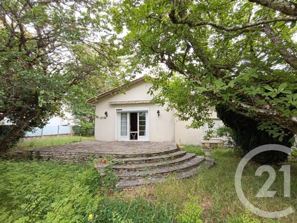 Maison à vendre  9 pièces - 376 m 2   ST QUENTIN DE BARON  - 33