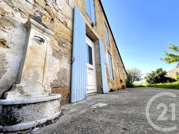Maison à vendre  9 pièces - 376 m 2   ST QUENTIN DE BARON  - 33