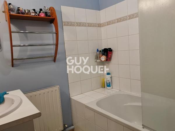 APPARTEMENT T3 PROCHE ECOLES ET COMMERCES
