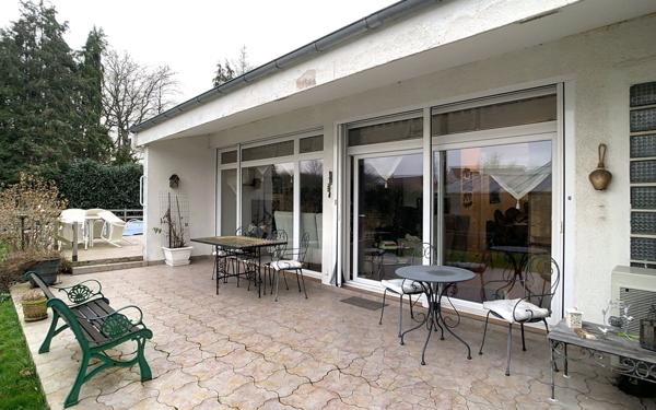 Maison à vendre    4 pièces • 110 m2 Guyancourt