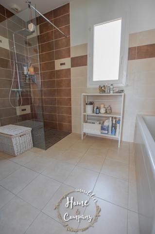 Maison 5 pièce(s) 3 chambre(s) 128.93 m²