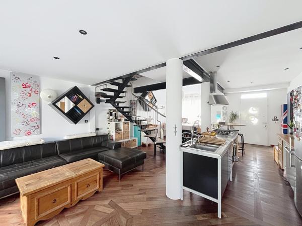 Magnifique maison talence 4 chambres, jardin plus garage 60 m2