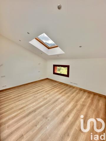 Maison à vendre 6 pièces 123 m² Gilette