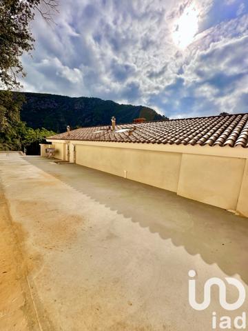 Maison à vendre 6 pièces 123 m² Gilette