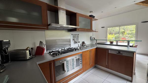 PESSAC PROCHE GOLF MAISON ARCHITECTE 157 M2 JARDIN 1300 M2 PISCINE GARAGE