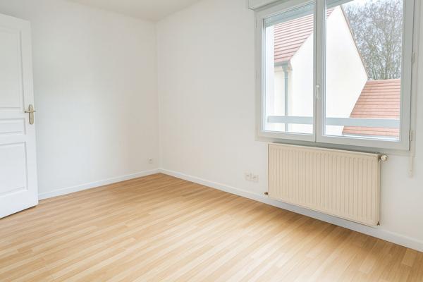 Maison Saint Thibault Des Vignes 5 pièce(s)