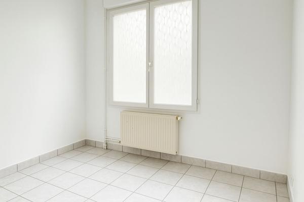 Maison Saint Thibault Des Vignes 5 pièce(s)