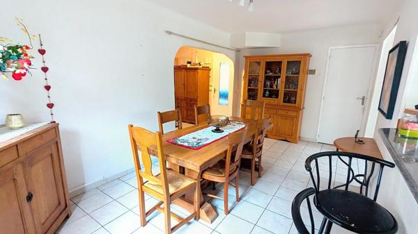 Maison contemporaine de 7 pièces