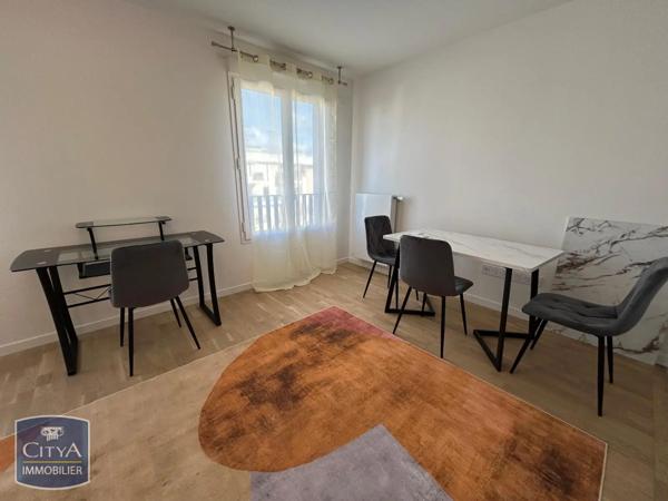 Appartement à louer 1 pièce 34.13m²
