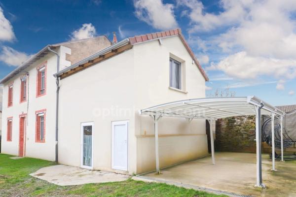 Exclusivité ! MAISON entièrement rénovée de 91 m² - 5 Pièces - 3 Chambres sur parcelle de 660 m² DROUX (87)