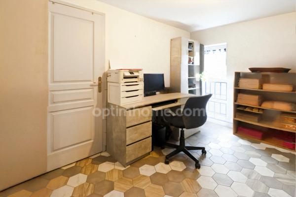 Exclusivité ! MAISON entièrement rénovée de 91 m² - 5 Pièces - 3 Chambres sur parcelle de 660 m² DROUX (87)