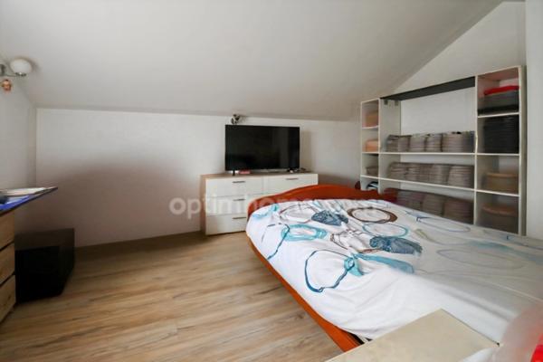 Exclusivité ! MAISON entièrement rénovée de 91 m² - 5 Pièces - 3 Chambres sur parcelle de 660 m² DROUX (87)